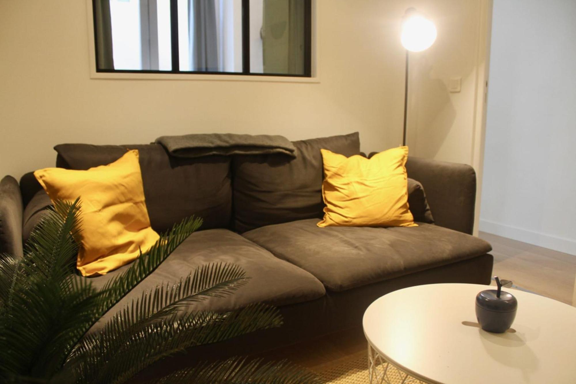 Apartment Atypical And Design Apt Jardin Des Plantes