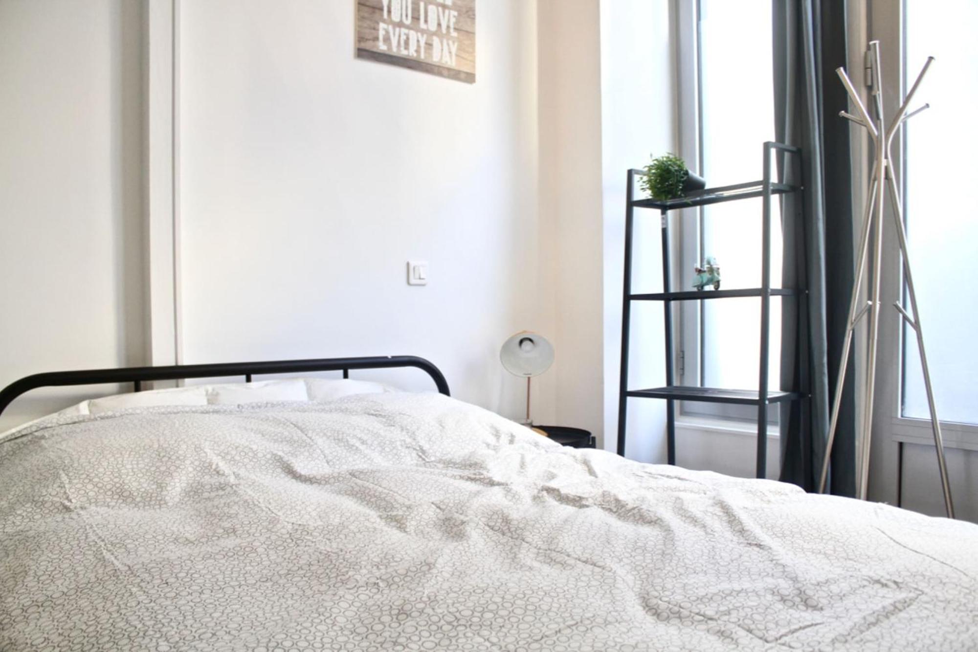 Apartment Atypical And Design Apt Jardin Des Plantes